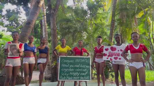 Africa Sexy Lady Greetings